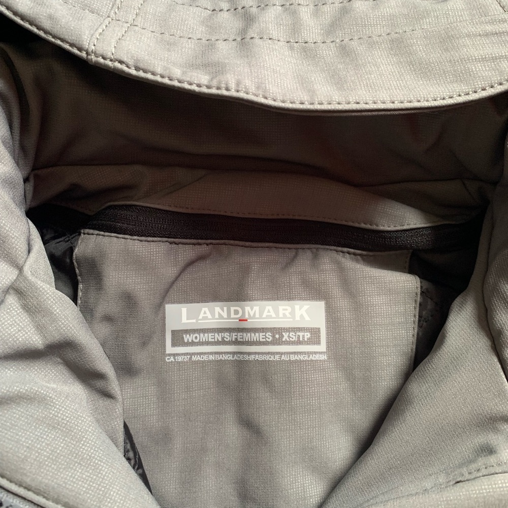 Never worn Fall hooded jacket - Picture 2 of 3